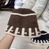 Sombrero de Pescador de Lana Cálido Adelgazante Antienvejecimiento Casual para Mujer con Rayas de Bloque de Color Únicas Sombrero de Punto Versátil Tipo Cubo para Otoño e Invierno