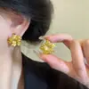 Pendientes de Flor Tridimensionales Oro Aguja Plateada, Dos Formas de Usar (delante y detrás), Pendientes de Lujo Ligero de Gama Alta, Pendientes de Temperamento Único al por Mayor