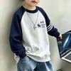 Sudadera de nuevo estilo para niños, de manga larga, fina, elegante, cuello redondo, capa base para niños de mediana y mayor edad, adecuada para primavera, otoño e invierno, con forro polar