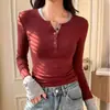 Top de bloque de color otoñal para mujer, camiseta de manga larga, capa base ajustada, nuevo estilo 2026, top de moda