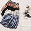 Pantalones de casa nuevos tipo seda para primavera y verano, shorts exteriores anti-luz, cómodos leggings de tres puntos para mujer con tacto satinado