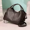 Bolsa de Mão Feminina de Couro Macio Mais Vendida no Exterior, Bolsa Casual Retrô para Mulheres de Meia-Idade, Bolsa para Mãe, Bolsa de Ombro Transversal de Grande Capacidade