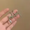 Pendientes de Borla de Metal y Perla Estilo Coreano de Lujo Ligero con Flores Afelpadas, Diamantes Brillantes, Felpa de Copo de Nieve, Pendientes Modernos y Versátiles