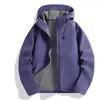Jaqueta corta-vento estilo americano Ins para mulheres, nova coleção outono/inverno 2026, jaqueta softshell com forro de fleece, peça externa à prova de vento e à prova d'água, versátil para homens e mulheres