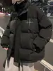 Chaqueta de Algodón Grueso Estilo Americano para Hombre Invierno Nuevo Estilo Abrigo de Algodón Tacto de Alta Gama Chaqueta acolchada con cuello alto Ropa de Algodón