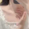 Colar de Aço Titânio Design de Nicho Estilo Coreano Joias para Mulheres, Versátil e de Alto Padrão, Corrente de Clavícula Levemente Luxuosa Tendência Atacado