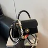Bolsa de couro com óleo de cera de alta qualidade, moda feminina, simples, casual, bolsa transversal, primavera 2025, nova bolsa de ombro pequena quadrada