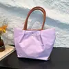 2025 Nova Bolsa Tote Casual Impermeável de Nylon Bolsa de Ombro Tendência Casual de Rua Leve Bolsa de Mão Impermeável