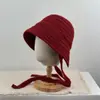 Moda Estilo Coreano Gorro de Pescador Tejido para Mujer Otoño Invierno Nuevo Cálido Protección para los Oídos Gorro de Lana Protección contra el Frío Gorro Tipo Cubo Versátil Adelgazante de Rostro