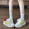 Zapatillas Blancas Casual Versátiles, Estilo Femenino a la Moda, Zapatos de Mujer Tendencia, Nuevos Zapatos de Plataforma Negros y Rosas Primavera 2026