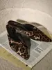 Primer Encuentro Jifa Francés Irregular Estampado de Leopardo Hueco Tacón Grueso Mocasines Cerrados Punta Fina Medias Zapatillas Versátiles para el Día a Día