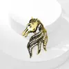 Broche de Cabeza de Caballo del Zodiaco Retro para Mujer, Broche de Moda Nicho de Alta Gama, Accesorios de Pines de Animal para Traje de Alta Gama, Venta al por Mayor