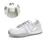 Tenis de mujer de cuero genuino, nuevo modelo otoño 2026, versátiles, modernos, transpirables, zapatos blancos, zapatos casuales para mujer que aumentan la altura