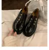 Versión de Piel de Vaca de Estilo Retro Hepburn con Suela Gruesa de Tacón Grueso Mocasines Bordados, Zapatos de Piel Genuina para Mujer de Primavera y Otoño