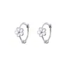 Pendientes de flor con pasador de plata 925, tachuelas de lujo ligero para mujer, modernos y elegantes, nuevos pendientes de verano con diseño de nicho