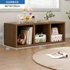 Gabinete de noche semi-cerrado, gabinete de rejilla divisoria, estantería de almacenamiento para dormitorio, estante de exhibición, estante de niveles de pie, gabinete de almacenamiento al pie de la cama