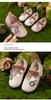 Sapatos Retro Floridos de Moda Nova Primavera e Outono para Bebês e Crianças Pequenas 1-3 Anos Menina Sapatinhos de Couro Princesa com Solado Macio Sapatos de Camada Única
