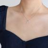 XL503 Collar con cruz de moda con microincrustaciones de diamantes de hip hop para todo tipo de ocasiones, cadena de clavícula de acero de titanio y plata, resistente a la decoloración para mujer