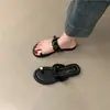 Sandálias Rasteirinhas Estilo Francês para Mulheres, Moda Verão 2026, Sandálias Elegantes com Lantejoulas Prateadas