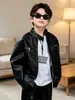 Ropa infantil Huzhou Zhili, chaqueta de cuero para niños, nuevo estilo otoño 2026, ropa exterior para niños, ropa de primavera y otoño para bebé niño