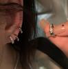 Aretes de Aro con Circonita de Lujo Ligero y Sensación de Alta Gama, Set de 4 Piezas, Aretes para Mujer con Diseño Único y Estilo Minimalista