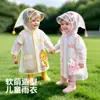 Impermeable Infantil con Ranura para Mochila, Largo, Impermeable para Todo el Cuerpo, Anti-Lluvia Fuerte, para Estudiantes de Primaria que Van a la Escuela, Poncho de Lluvia Unisex para Niños