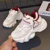 Tênis femininos com laço, nova coleção primavera/verão 2026, sapatos casuais da moda e versáteis para crianças, design em malha respirável, tênis estilo plataforma