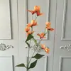 Novas flores de lírio artificiais de galho alto 3D para casamentos, arranjos florais decorativos para casa e sala de estar, flores de seda