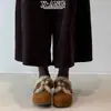 Sapatos Birkenstock de Couro Genuíno Lã Femininos Novo 2026 Inverno Mais Veludo Quente Sapatos Femininos de Algodão Bico Fechado Chinelos de Pelo