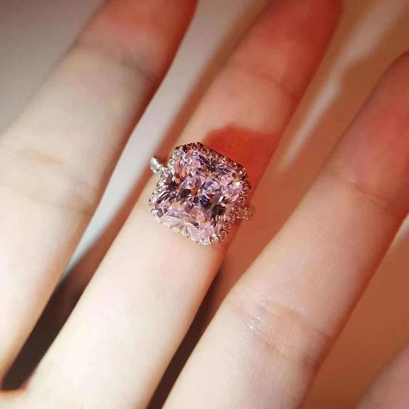 7829a7ff57369ed9a0c48990e31d03