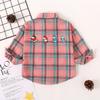 Amazon fabricantes transfronterizos comercio exterior ropa infantil 2021 primavera niños camisa de manga larga a cuadros crayón pequeño nuevo camisa polvo
