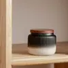 Lata de Chá Listrada Pequena Portátil de Cerâmica para Armazenamento de Chá Chá Preto Chá Verde Pu'Er Lata de Armazenamento Universal Lata Selada à Prova de Umidade