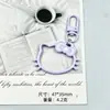 Popular llavero de gato KT con lazo hueco, joyería DIY, colgante, charm de cuentas, decoración para bolso, accesorios, venta al por mayor