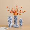 Jarrón de porcelana azul y blanca de la época medieval de Shumen con flores secas, adornos florales para la sala de estar y el comedor, decoración con un toque moderno.