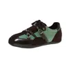 2026 Nuevo Estilo Malla Transpirable Plana Zapatos de Argán Zapatos Deportivos Casuales para Mujer Versátiles Zapatos de Entrenamiento Alemanes para Mujer Mocasines de Moda
