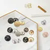 Fornecedor de Botões de Metal de Liga de Alta Qualidade Feitos Sob Medida para Roupas, Botões para Uniformes Corporativos, Botões para Ternos e Jeans, Fábrica de Acessórios de Vestuário Exquisitos