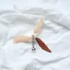 Valor de color alto color molino de viento giratorio juguete para gatos con plumas cabeza de repuesto juguete para gatos caza de plumas suministros interactivos para aliviar el aburrimiento del gato
