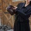 2025 Novo Nicho Couro Macio Retrô Bolsa Feminina Bolsa de Mão Casual da Moda Ombro Único Transversal Pequena Bolsa Quadrada Bolsa Feminina