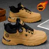 Botas Martin Forradas com Lã de Inverno Sapatos Masculinos Retro Britânicos Sapatos de Trabalho Tênis Versáteis da Moda Botas Curtas Quentes Espessadas Sapatos de Algodão