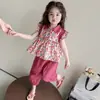 Conjunto Estampado Floral para Meninas Verão 2026 Novo Moda Verão Infantil Conjunto Leve de Duas Peças para Bebês Meninas