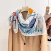 Bufanda de Seda Blanca Estilo Floral Camelia, Bufanda Cuadrada Grande 90X90 para Mujer de Primavera y Otoño, Nuevo Modelo 2026, Chal Bufanda de Seda de Morera