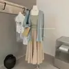 Conjunto de Cárdigan Sencillo de Verano + Chaleco Plisado con Copas Integradas + Falda de Lino Línea A para Mujer 5590