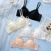 Conjunto de sujetador de copa triangular transpirable con tirante fino de soporte suave, sin varillas, conjunto de sujetador sin espalda con ribete de encaje sexy