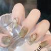 Flor de mariposa corta usando armadura luz de lujo hielo a través de uña uña pieza de uña producto terminado fábrica lindo blanco uñas postizas al por mayor