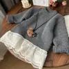 Suéter feminino, estilo coreano, espessado, blusa de tricô de comprimento médio, com acabamento em renda, design moderno e simples