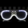 Óculos Personalizados de LED que Acendem Óculos de Sol de LED com Luz Fria em Formato de Coração Óculos Quadrados com Tiras de Luz Fria e Pisca-Pisca