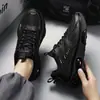Zapatos de malla para hombre estilo guerrero negro al por mayor transfronterizos 2026 nuevo modelo individual de algodón mismo estilo para jóvenes running deportivos casuales con suela gruesa