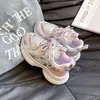 Colección primavera 2025: zapatos deportivos transpirables y a la moda para niños, zapatos casuales versátiles y modernos para niños y niñas, zapatos atléticos duraderos y resistentes al desgaste