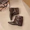 Botines de estilo retro francés con plantillas ocultas para aumentar la altura, nueva colección otoño/invierno 2026 para mujer, botines de tubo de moda, botines casuales y botines Martin