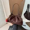 Bolso Cubo de Hombro y de Mano para Mujer de Nuevo Otoño e Invierno Transfronterizo Versátil Moda Gamuza Cruzado Bolso de Axila de Gama Alta